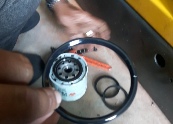 Bảo dưỡng, sửa chữa và ứng cứu đột xuất  218 máy phát điện VNPT Tiền Giang năm 2021