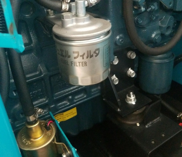 Bảo dưỡng, sửa  chữa và ứng cứu đột xuất máy phát điện VNPT Tiền Giang năm 2016. 