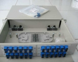 Hộp Phối Quang ODF nhựa 48FO khay trượt gắn rack ( SC/UPC, đủ phụ kiện)