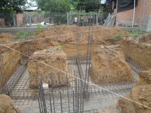 Xây lắp CSHT trụ anten dây co 42m - BCHQS huyện Bình Chánh