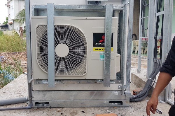 Mua sắm 22 tủ BTS outdoor cho 20 trạm BTS Vinaphone đợt 2, đợt 3 năm 2020