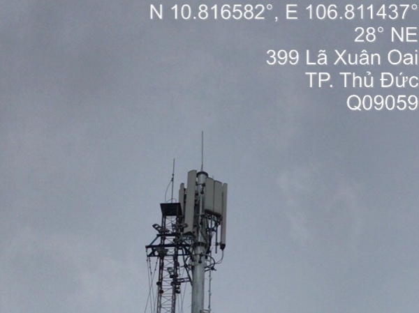 Thay thế anten dây co trạm Q09059M