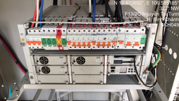 Thay thế anten dây co trạm BCH049M