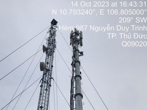 Thay thế anten dây co trạm Q09020M