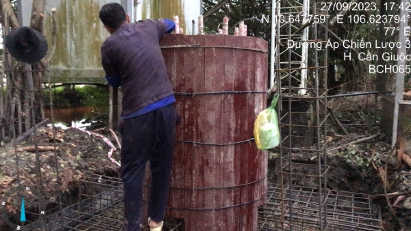 Thay thế anten dây co trạm BCH065M