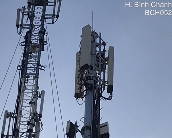 Thay thế anten dây co trạm BCH052M