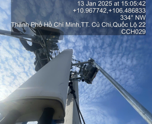 Gia cố trụ anten lắp đặt anten 5G trạm CCH029M