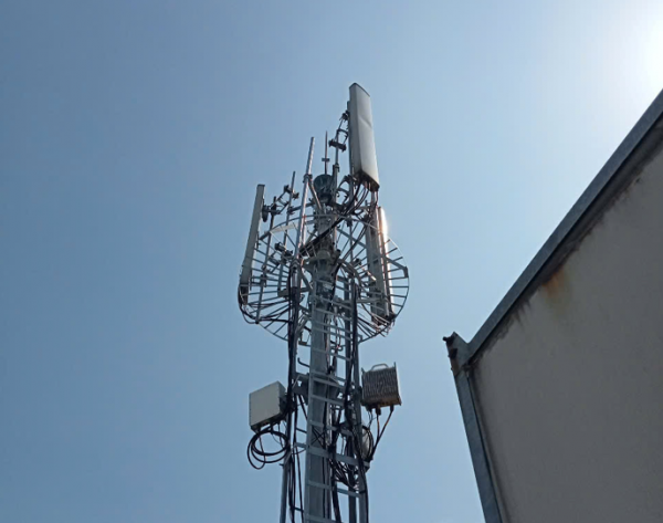 Gia cố, cải tạo và bổ sung gá treo cho trụ anten phục vụ lắp đặt thiết bị phát sóng 5G-PO2
