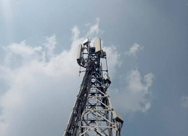 Gia cố, cải tạo và bổ sung gá treo cho trụ anten phục vụ lắp đặt thiết bị phát sóng 5G-PO2